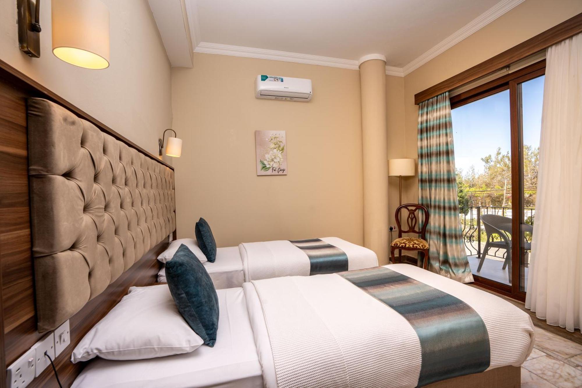 Meryem'S Hotel Agios Epiktitos Εξωτερικό φωτογραφία