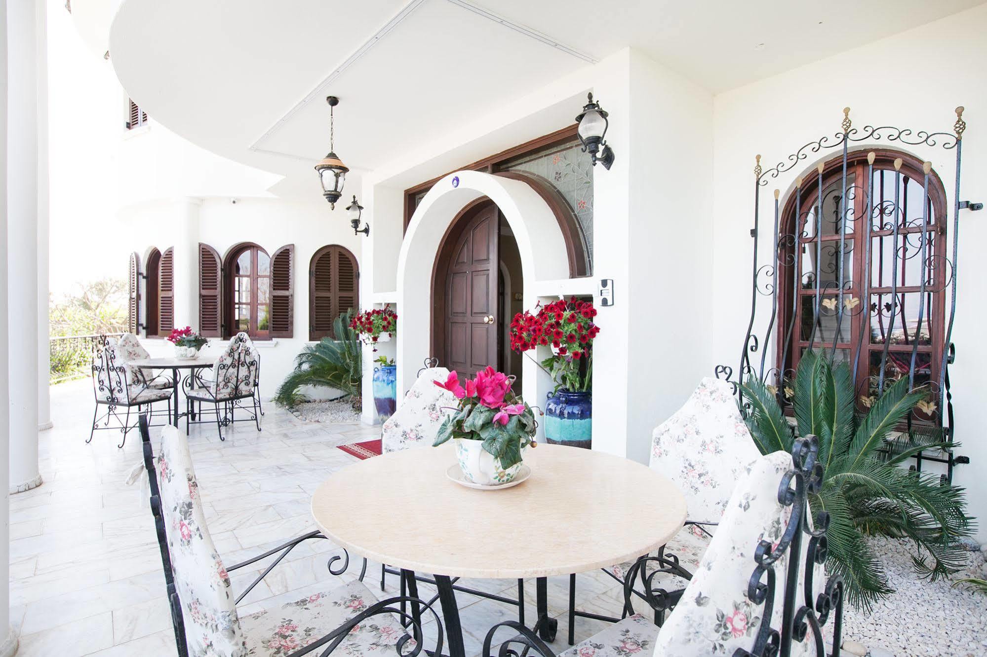 Meryem'S Hotel Agios Epiktitos Εξωτερικό φωτογραφία